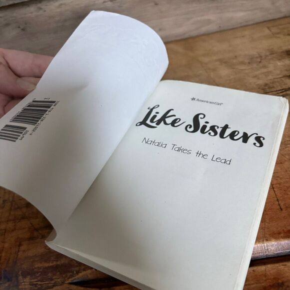 American Girl Like Sisters Natalia Takes the Lead by Clare Hutton Fair Used Cond - Picture 5 of 9